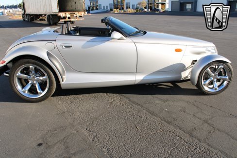 Used 2001 Plymouth Prowler image 6
