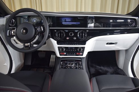 New 2025 Rolls-Royce Spectre w/ Leather Finishing Pack image 4