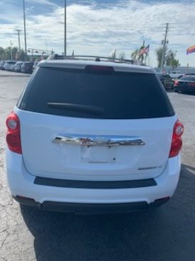 Used 2015 Chevrolet Equinox LT w/ Driver Convenience Package image 2