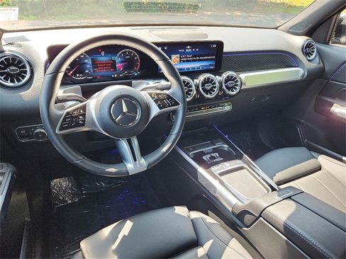 Used 2024 Mercedes-Benz GLB 250 image 11