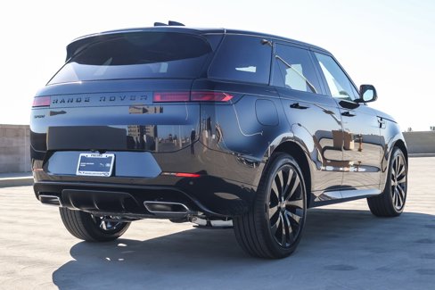 New 2025 Land Rover Range Rover Sport Dynamic SE image 6