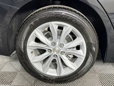 Used 2025 Chevrolet Malibu LT image 32