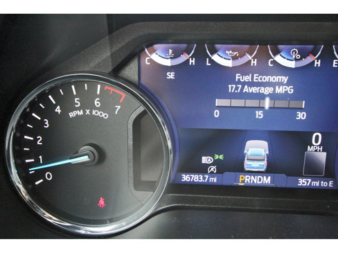 Used 2024 Ford Expedition Limited image 13