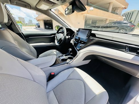 Used 2023 Toyota Camry XLE image 18