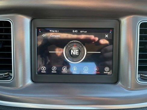Used 2020 Dodge Charger SXT image 23
