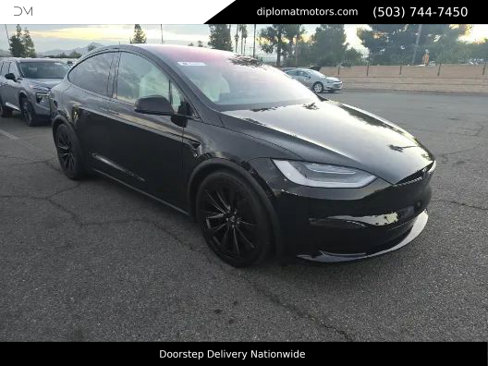 Used 2023 Tesla Model X image 3