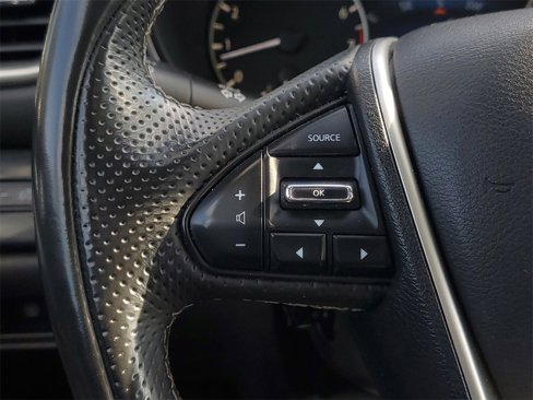 Used 2021 Nissan Maxima Platinum image 18