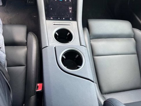 Certified 2025 Porsche Taycan 4S image 27