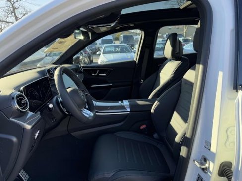 New 2025 Mercedes-Benz GLC 43 AMG 4MATIC image 3