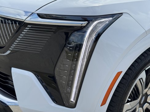 New 2025 Cadillac Escalade IQ Luxury 2 image 8