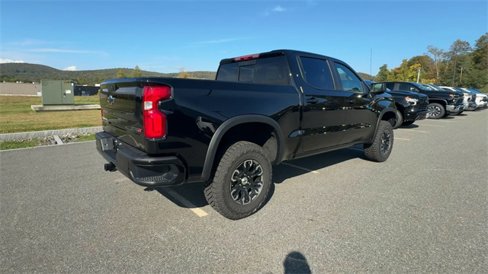 New 2026 Chevrolet Silverado 1500 ZR2 image 8
