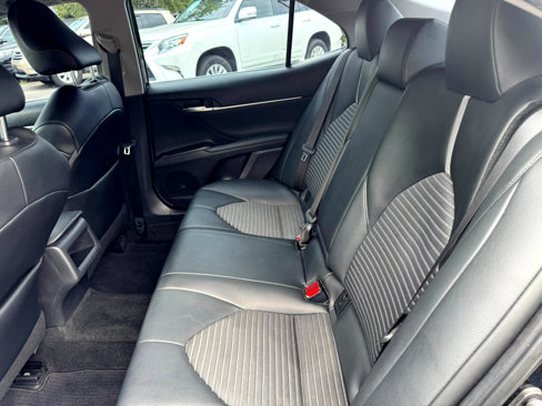 Used 2021 Toyota Camry SE image 24
