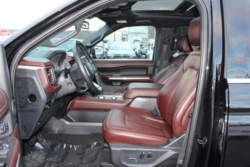 Used 2024 Ford Expedition Max Limited image 10