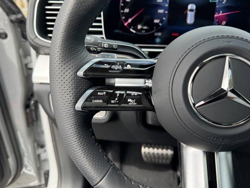 New 2026 Mercedes-Benz GLS 580 4MATIC image 22