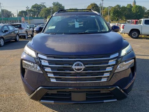 New 2026 Nissan Rogue Platinum image 9