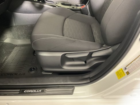 New 2025 Toyota Corolla SE image 20