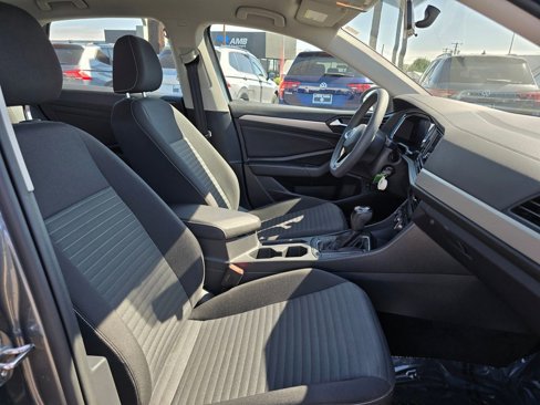 Used 2022 Volkswagen Jetta S image 12