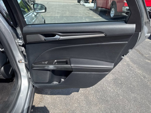 Used 2020 Ford Fusion Titanium image 24