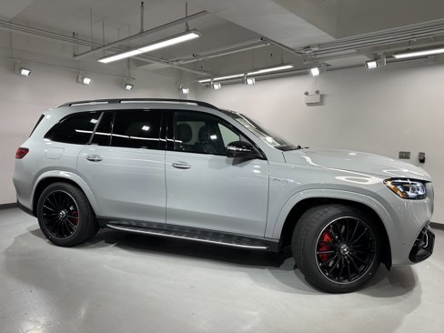New 2026 Mercedes-Benz GLS 63 AMG 4MATIC image 10