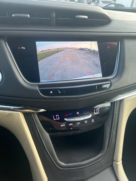 Used 2017 Cadillac XT5 FWD image 12