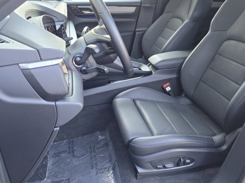 New 2024 Porsche Macan 4 Electric image 5