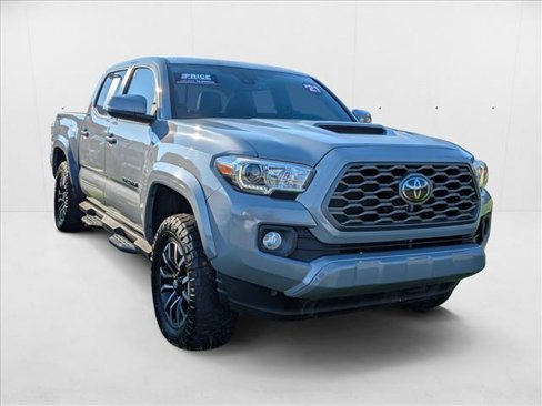 Used 2021 Toyota Tacoma TRD Sport image 3