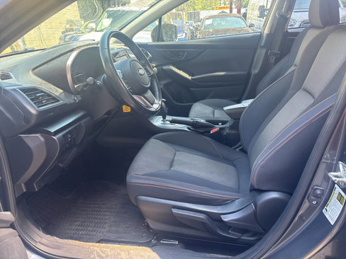 Used 2021 Subaru Crosstrek 2.0i Premium image 6