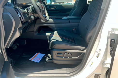 New 2025 Nissan Armada PRO-4X w/ Pro-4X Premium Package image 17
