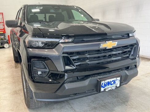 New 2025 Chevrolet Colorado LT w/ LT Convenience Package image 39