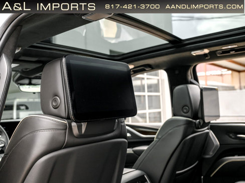 Used 2023 Cadillac Escalade ESV Sport Platinum w/ LPO, ONYX Package image 53
