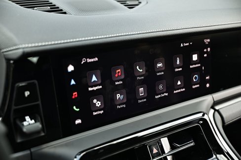 New 2025 Porsche Panamera 4 image 40