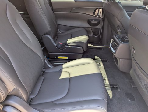 New 2026 Kia Carnival SX image 11