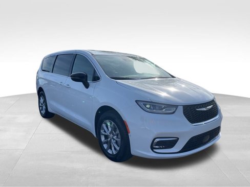 New 2026 Chrysler Pacifica Select image 7