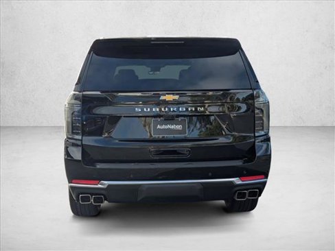 New 2026 Chevrolet Suburban High Country image 7