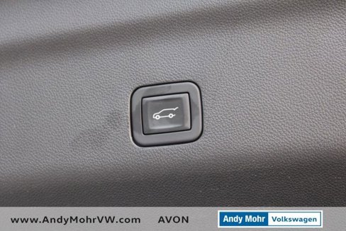 Used 2025 Chevrolet Tahoe RST w/ Comfort Package image 11