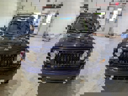 Used 2015 Jeep Patriot Sport w/ Power Value Group image 2