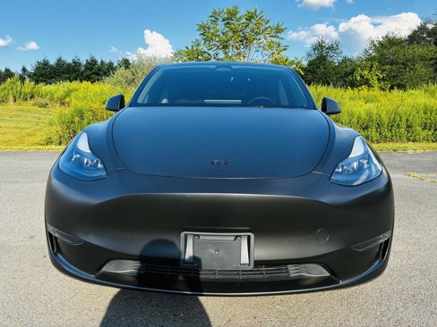 Used 2025 Tesla Model Y Long Range image 12