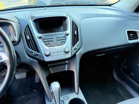 Used 2013 Chevrolet Equinox LT image 8