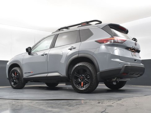 New 2026 Nissan Rogue SV image 40