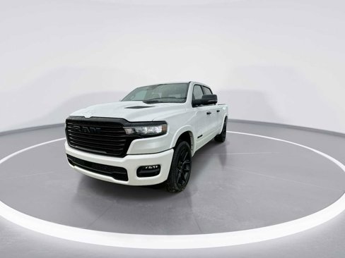 New 2025 RAM 1500 Laramie w/ Night Edition image 4