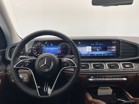 New 2026 Mercedes-Benz GLE 350 4MATIC image 3