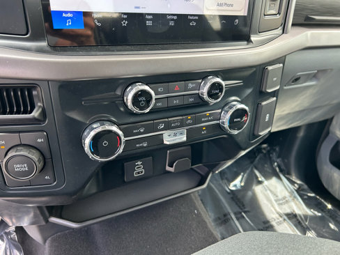 New 2025 Ford F150 XLT w/ Equipment Group 301A Standard image 27