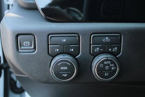 New 2026 Chevrolet Silverado 3500 LT w/ Convenience Package image 12