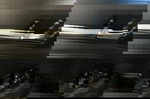 Certified 2024 Nissan Altima 2.5 SR image 15