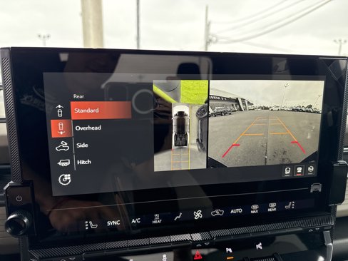 New 2026 GMC Hummer EV 4x4 Crew Cab image 17