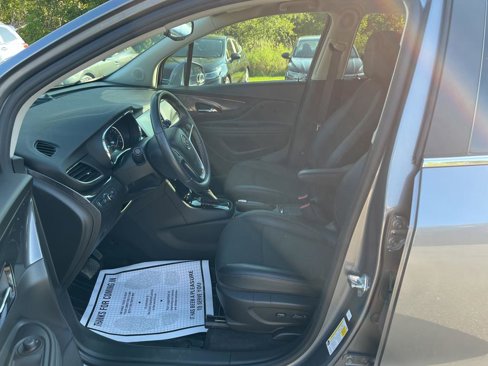Used 2019 Buick Encore Sport Touring w/ Safety Package image 7