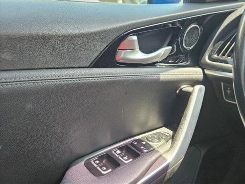 Used 2018 Kia Stinger image 23