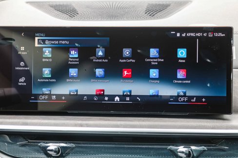 New 2026 BMW X5 xDrive50e w/ M Sport Package image 14