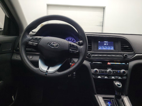 Used 2020 Hyundai Elantra SE w/ Cargo Package (C1) image 22