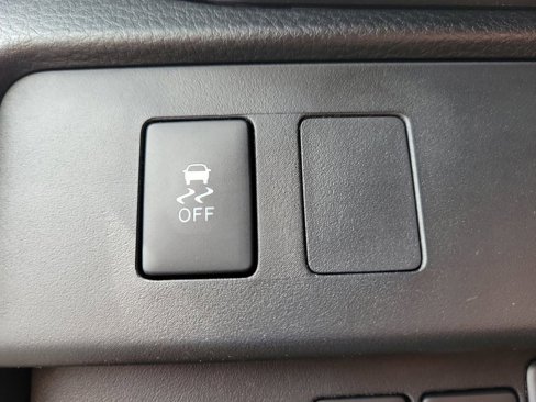Used 2023 Toyota Tacoma TRD Off-Road image 28